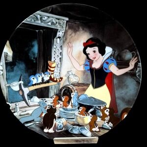 Disney Snow White "Time To Tidy Up" Knowles Collector's Plate
